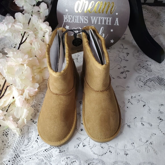 George Toddler Girls' Hug Boots - Tan sz 10 - Picture 2 of 4